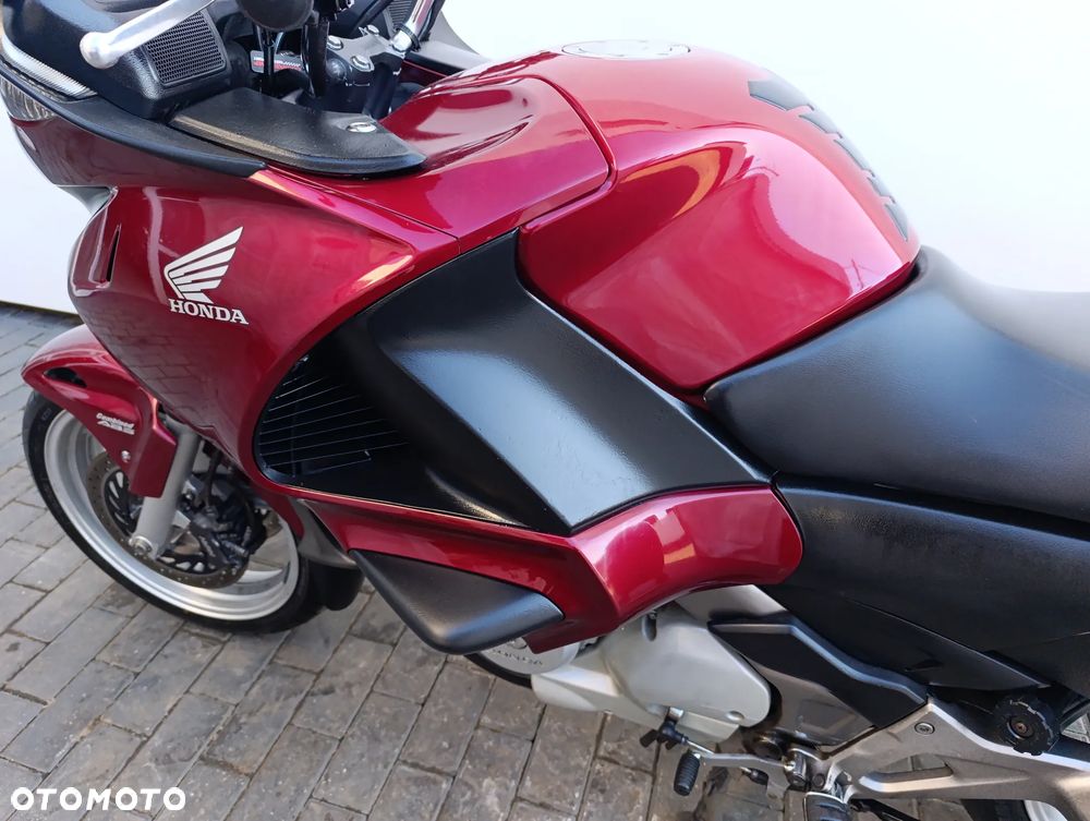Honda NTV - 13