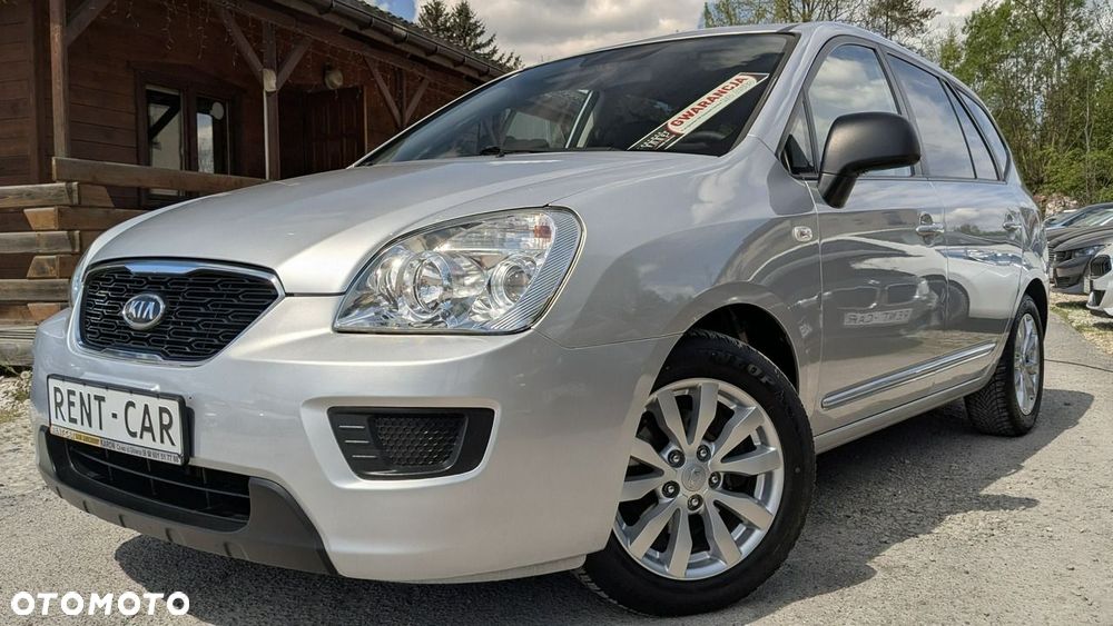 Kia Carens - 2