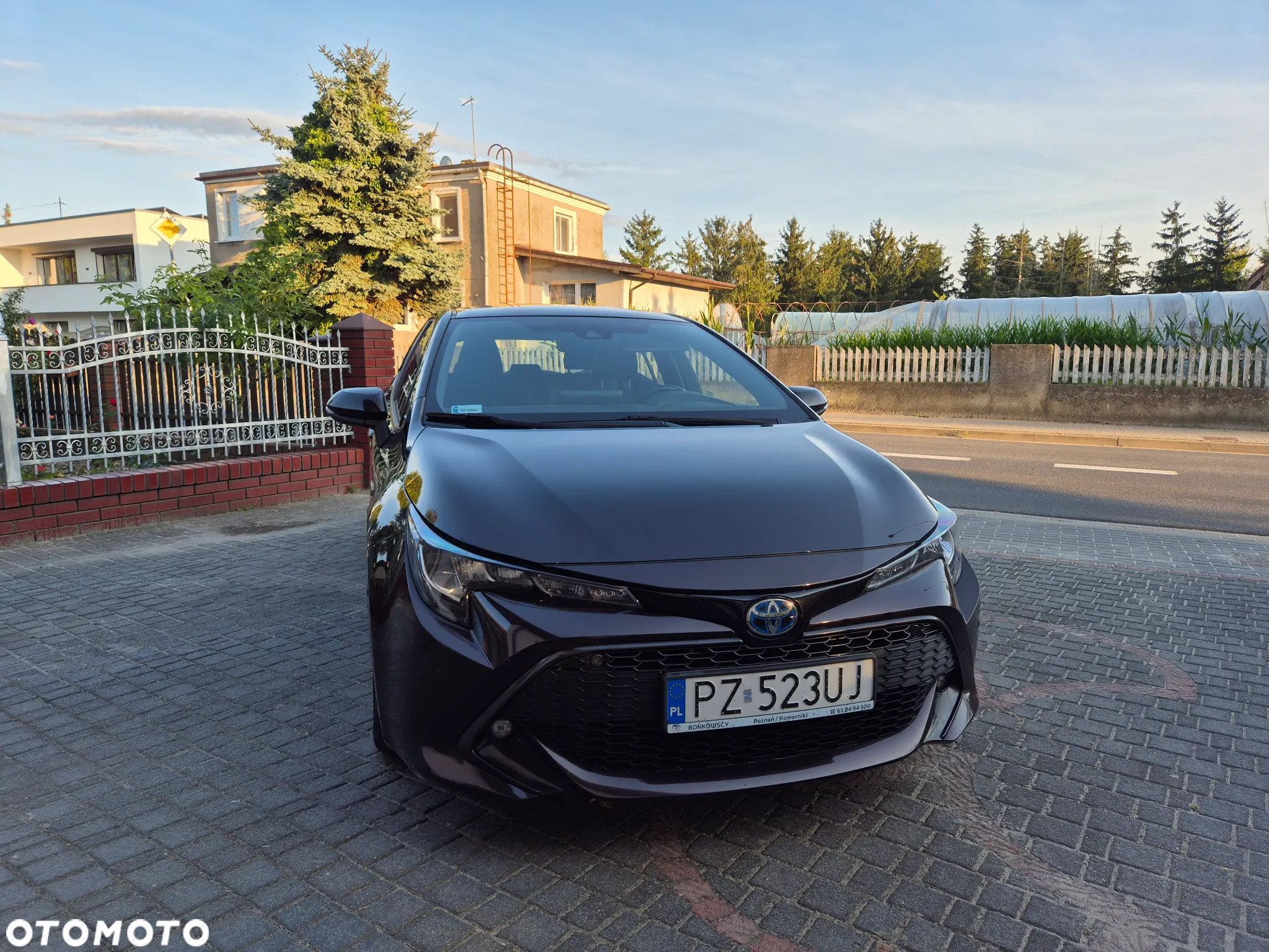 Toyota Corolla 1.8 Hybrid Comfort - 2