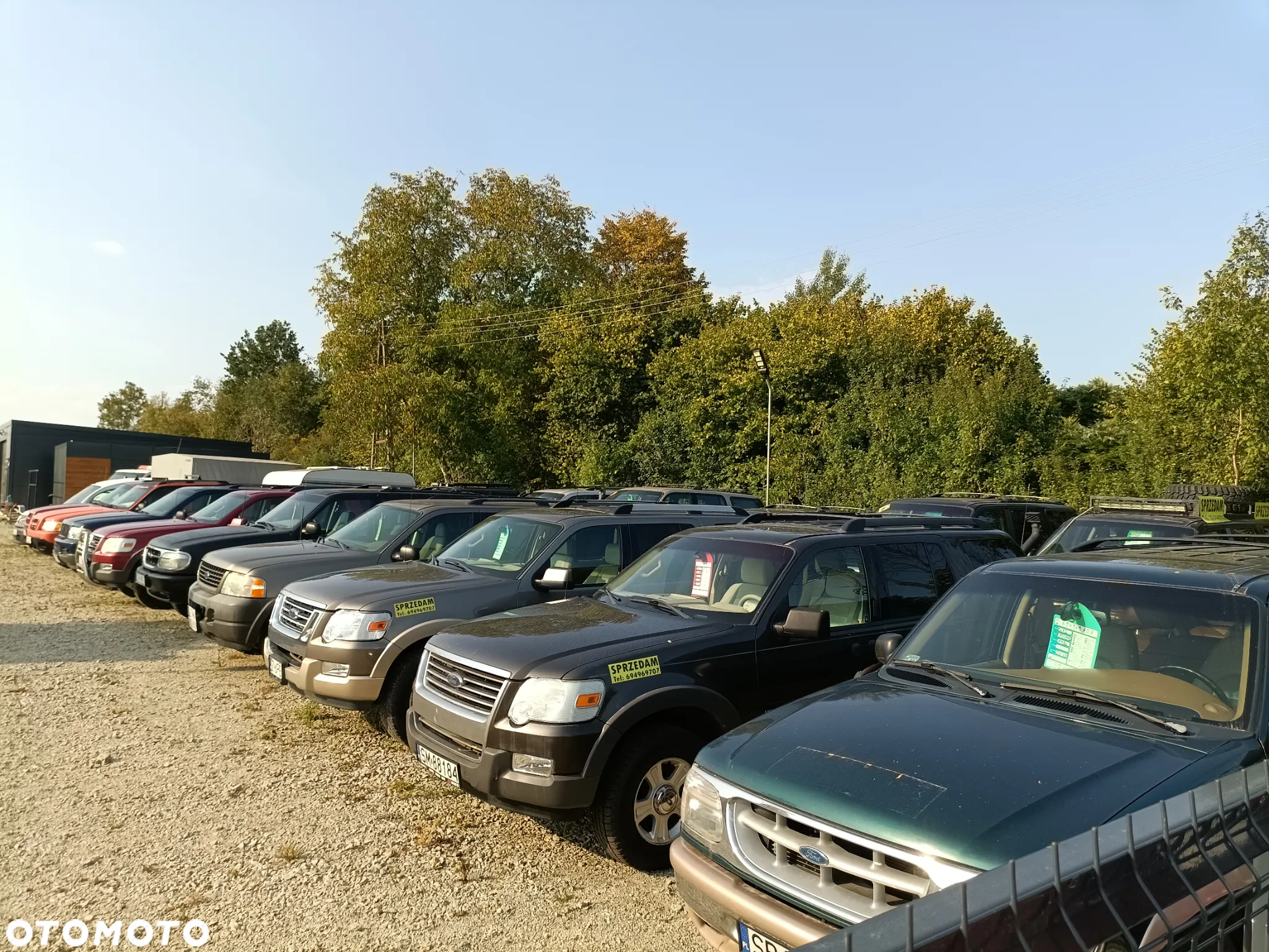 Ford Explorer 4.6 - 25