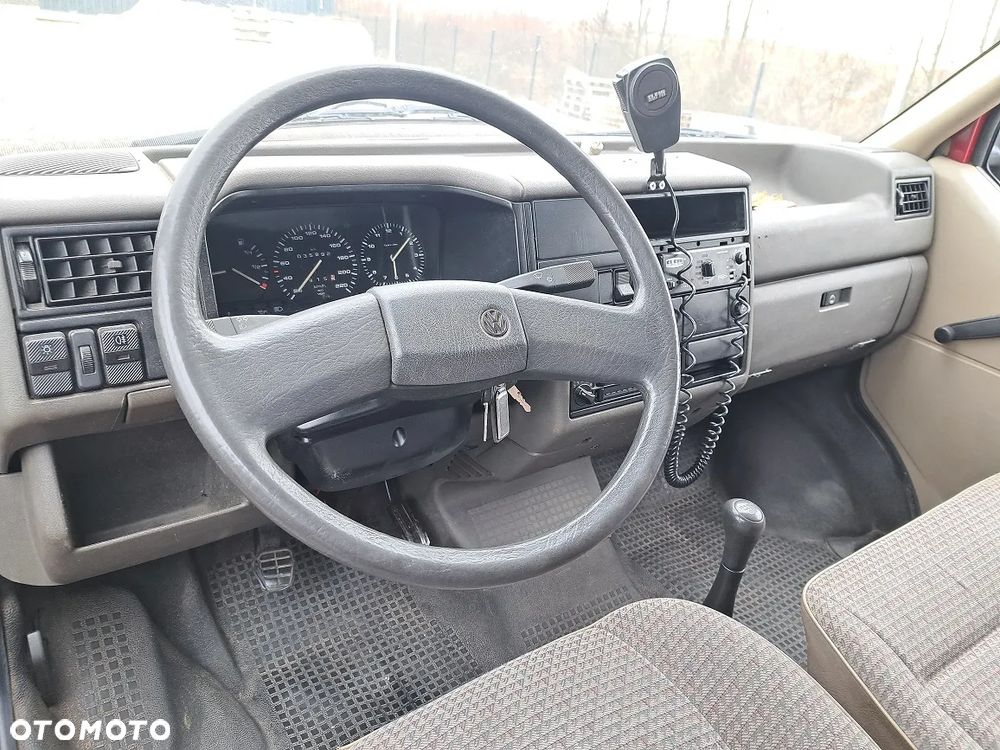 Volkswagen Transporter - 14