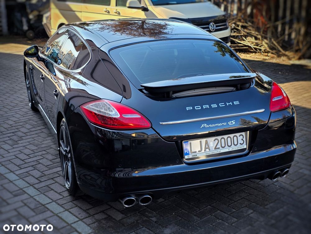 Porsche Panamera 4S PDK - 6