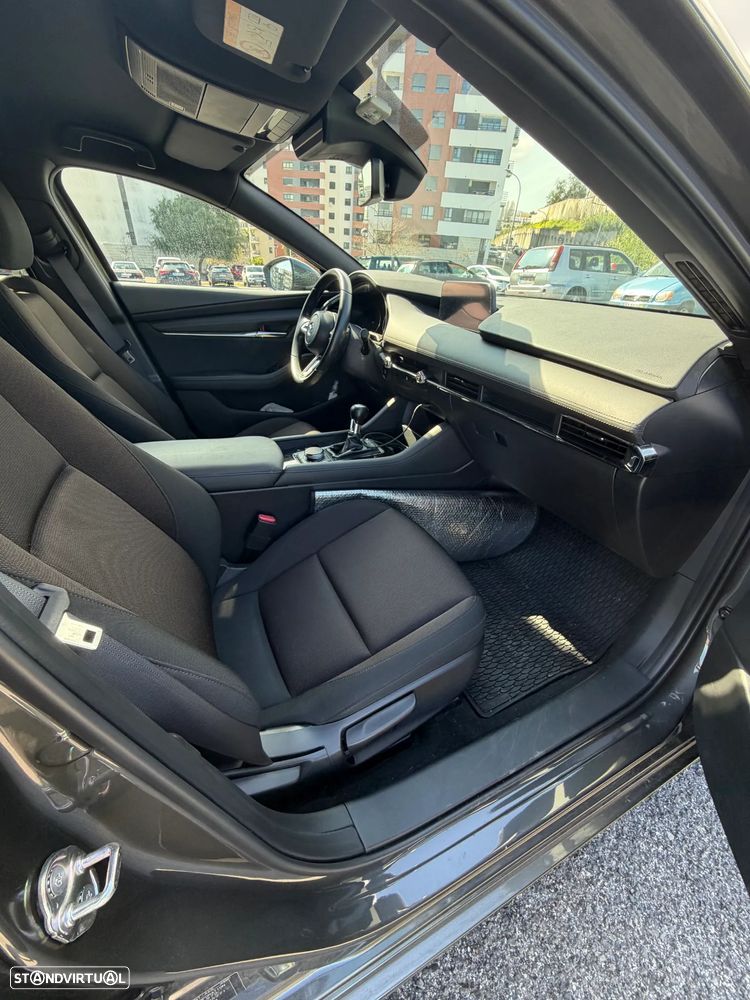 Mazda 3 Hatchback 2.0 Sky-G Evolve P.i-Actvsense J18 - 6