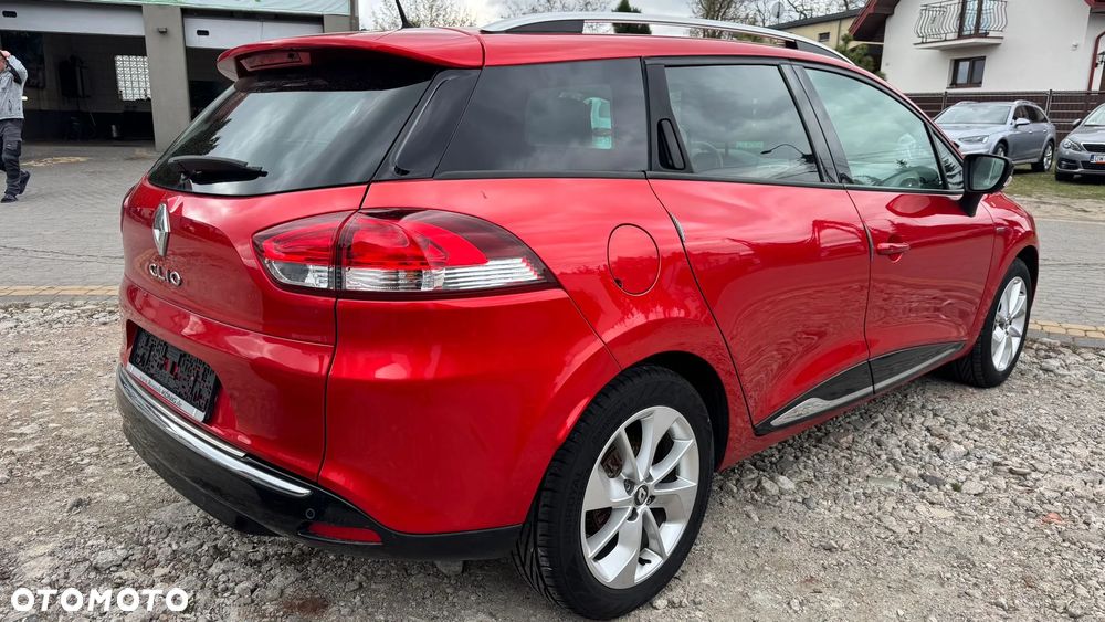 Renault Clio 1.2 16V 75 LIMITED - 4