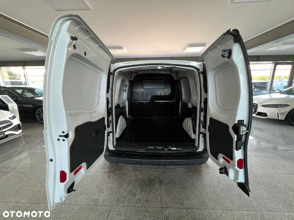 Mercedes-Benz Citan - 13