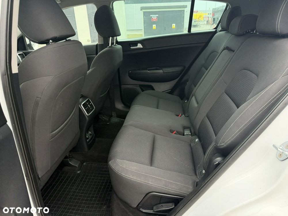 Kia Sportage - 32