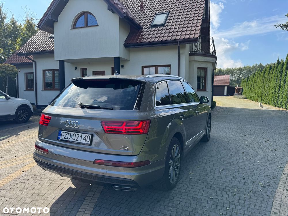 Audi Q7 3.0 TDI Quattro Tiptronic - 6