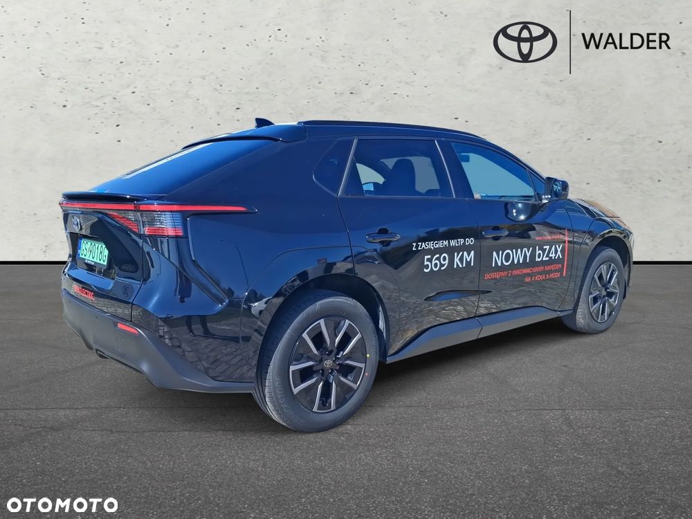 Toyota bZ4X 73.1kWh Style - 6