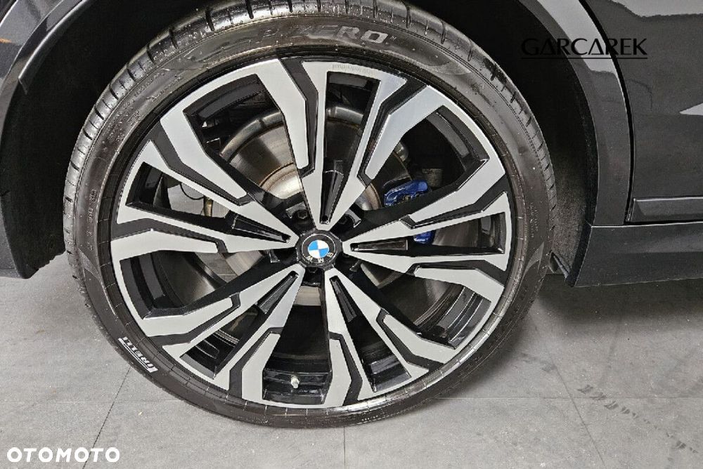 BMW X7 - 11