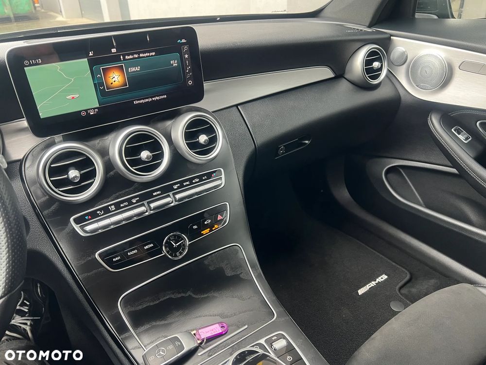 Mercedes-Benz Klasa C 300 9G-TRONIC - 15