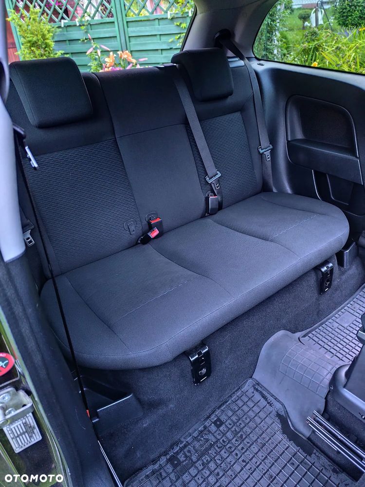Ford Fiesta 1.4 Ghia - 29