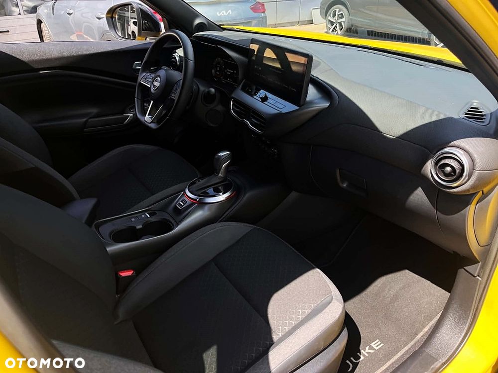 Nissan Juke 1.0 DIG-T N-Connecta DCT - 10
