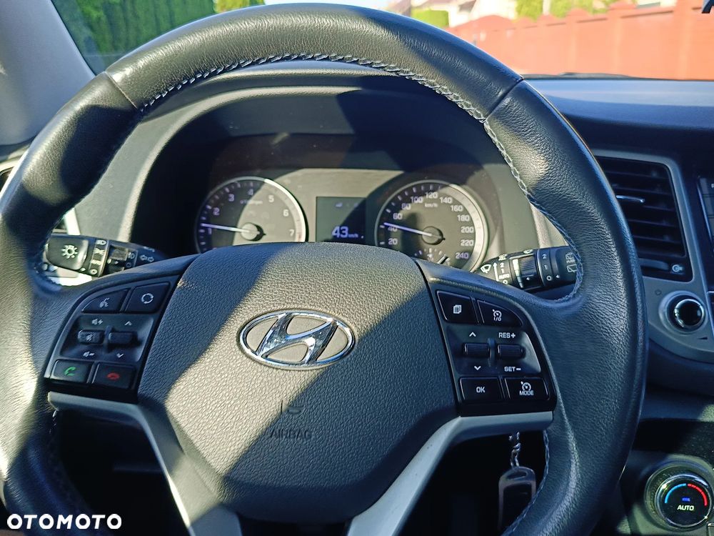 Hyundai Tucson 1.6 GDI BlueDrive Comfort 2WD - 4