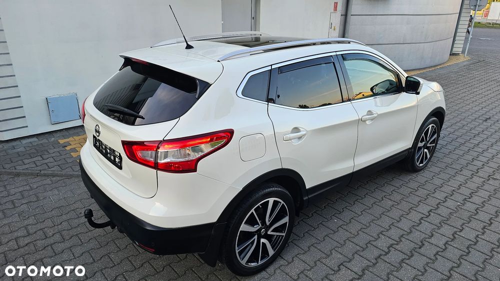 Nissan Qashqai 1.6 DCi Black Edition Xtronic EU6 - 16