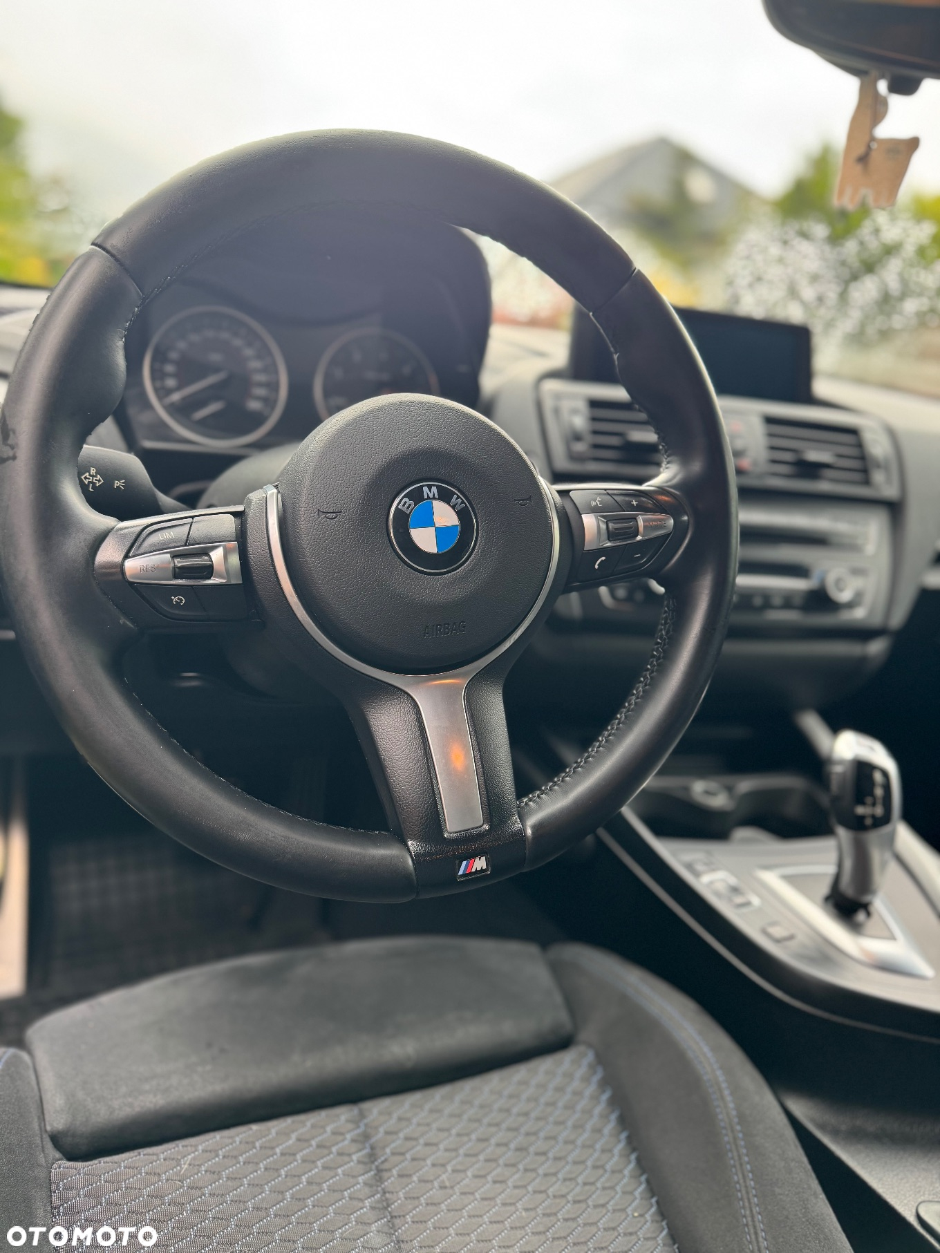 BMW Seria 1 - 19