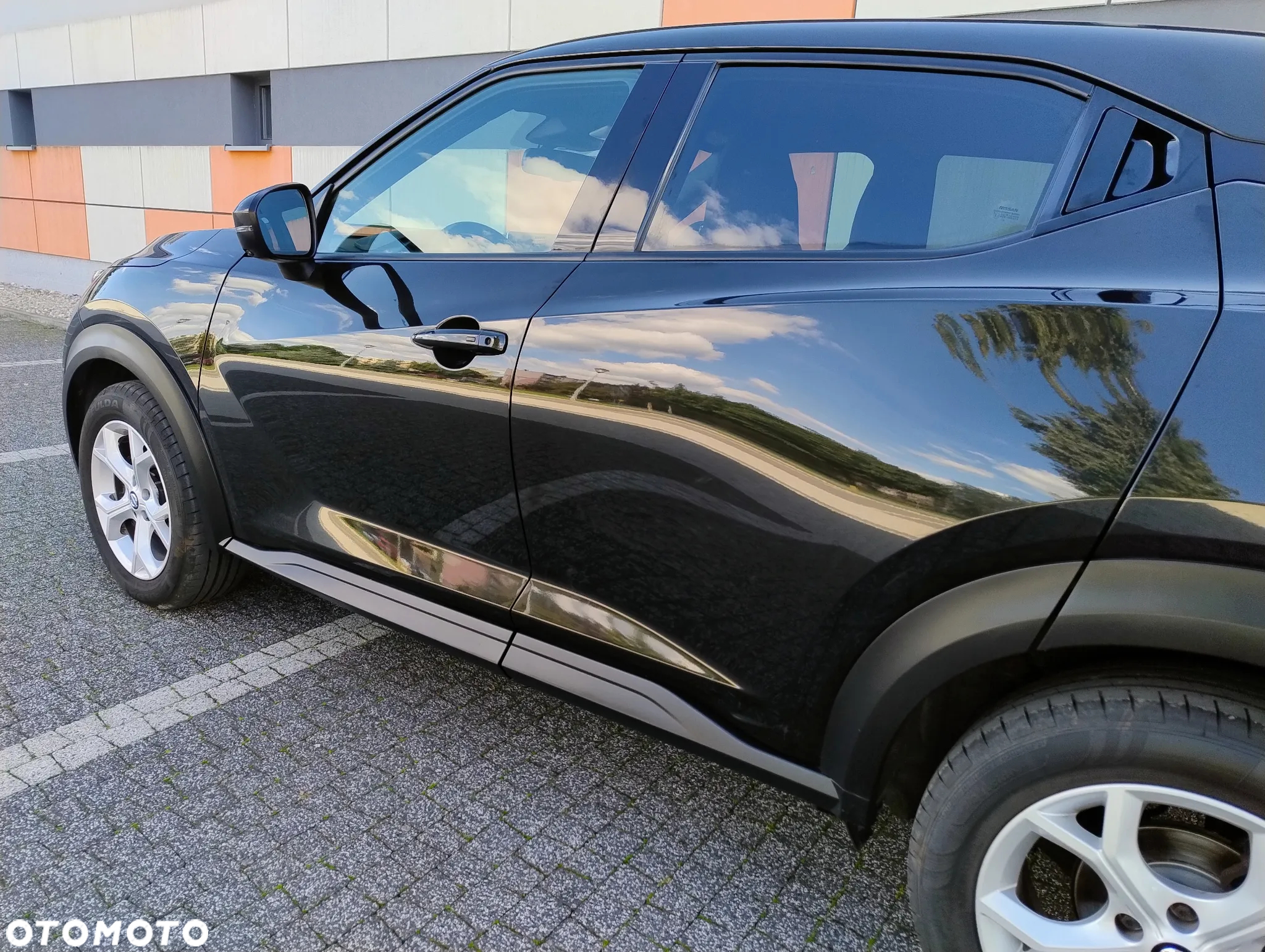 Nissan Juke 1.0 DIG-T Tekna - 31