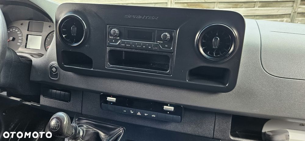 Mercedes-Benz SPRINTER 311CDI 37 - 6