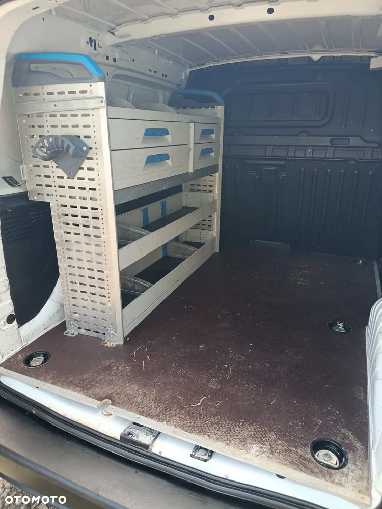 Peugeot Partner - 3