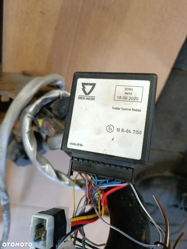 NISSAN QASHQAI II 2 BELKA HAK HOLOWNICZY - 4