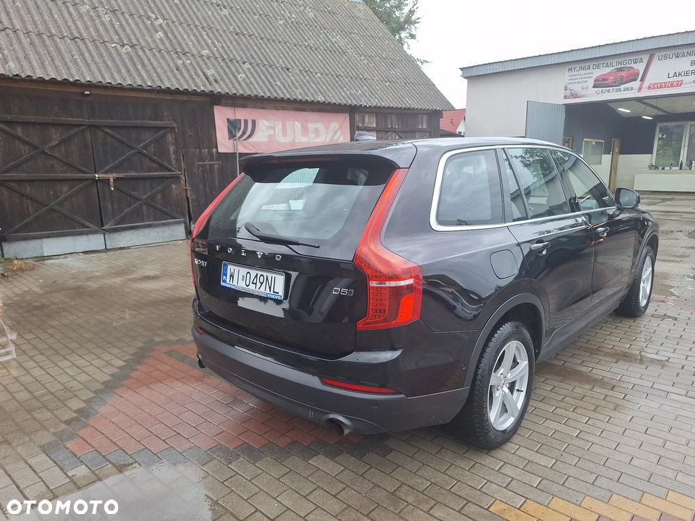 Volvo XC 90 - 1