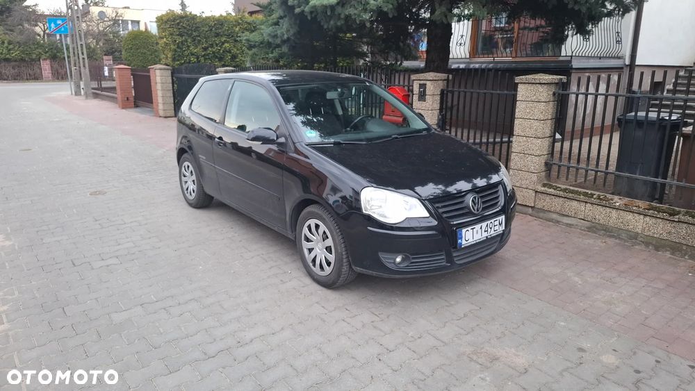 Volkswagen Polo - 1