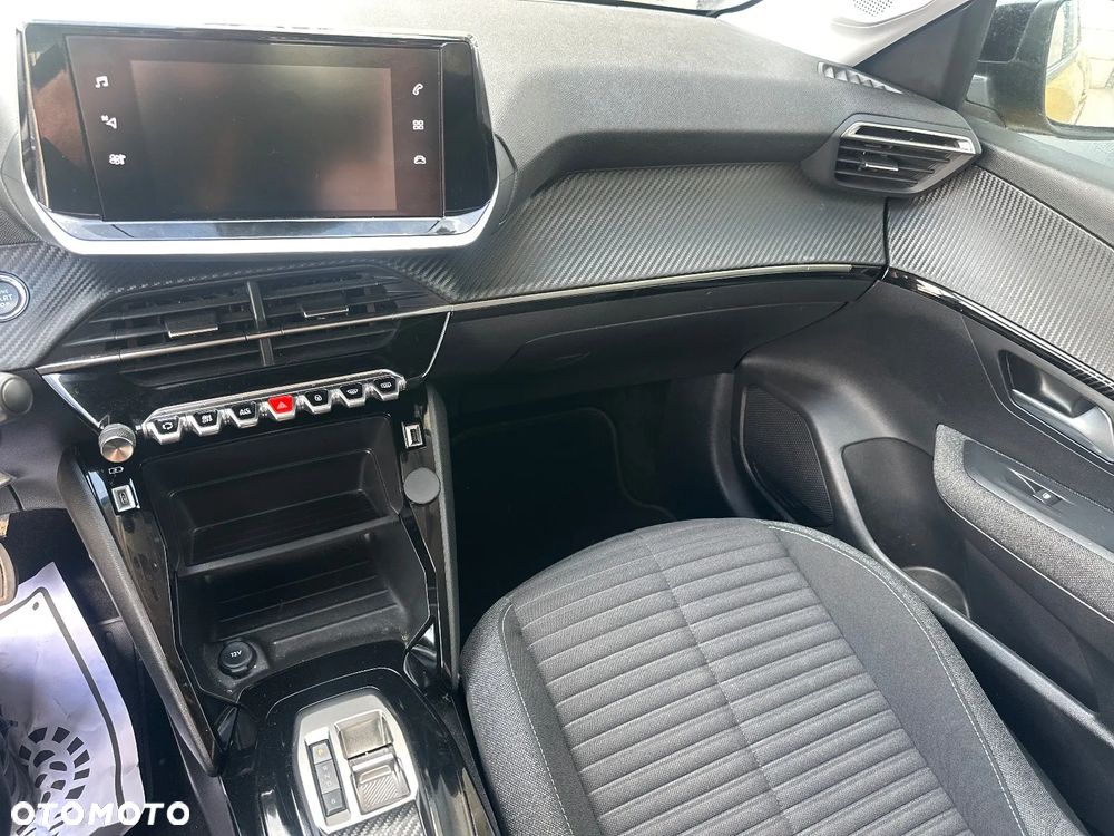 Peugeot 208 Elektromotor 136 Allure+ - 28