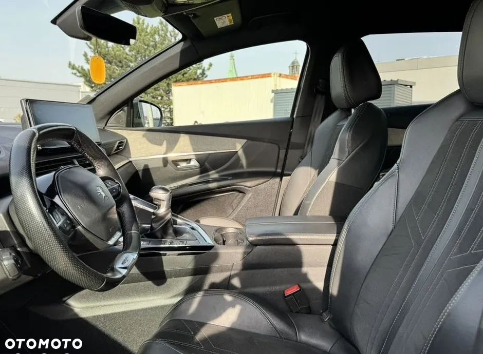 Peugeot 3008 1.5 BlueHDi GT S&S - 4