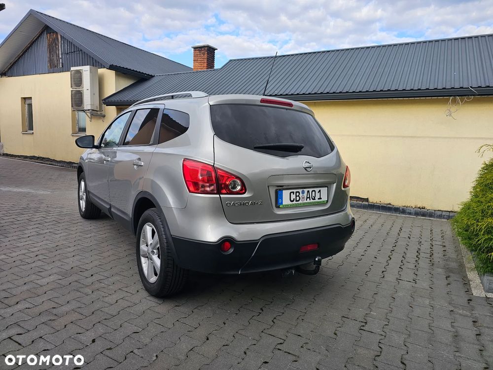 Nissan Qashqai+2 2.0 visia - 7