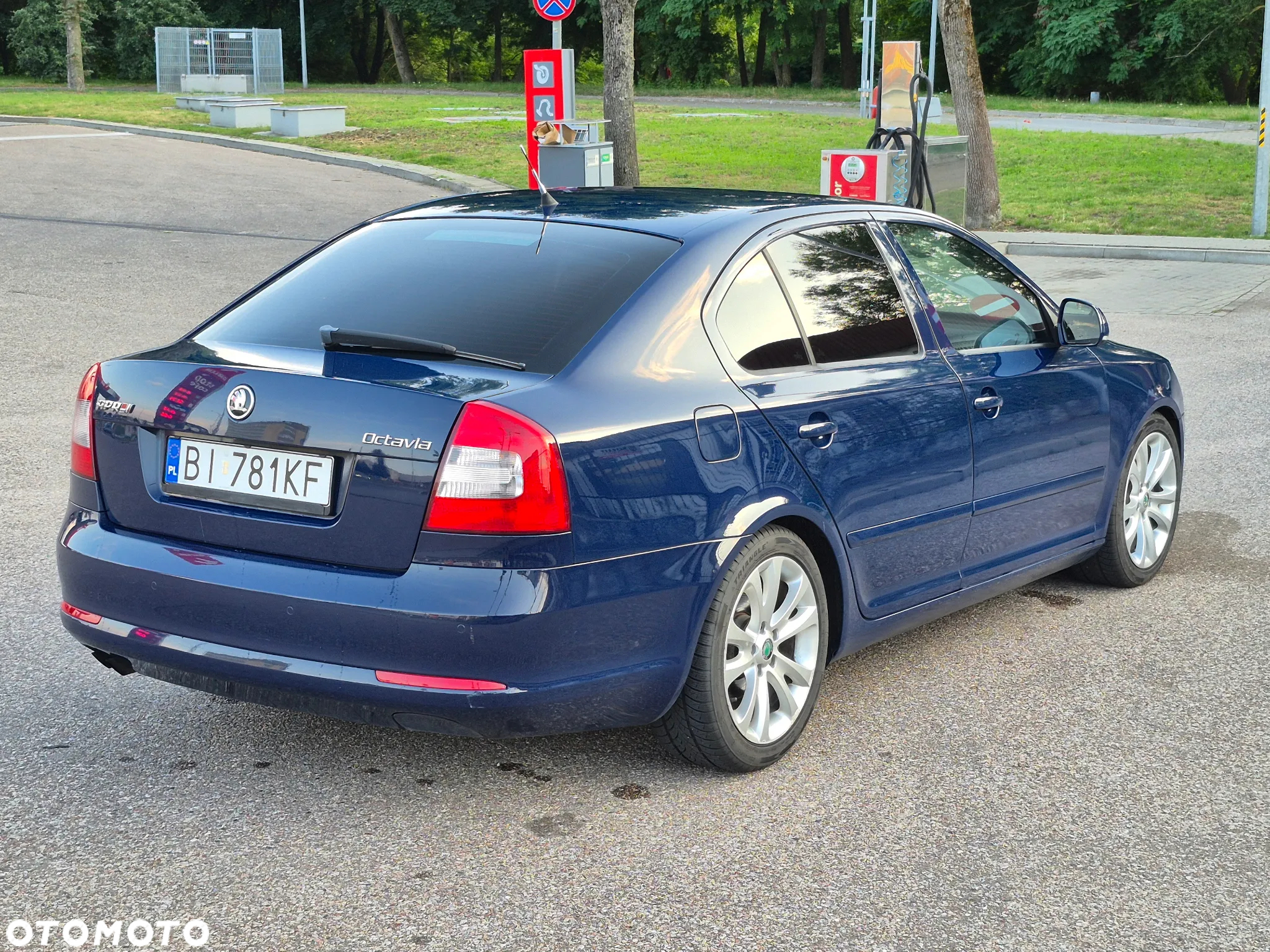 Skoda Octavia 1.8 TSI Ambiente DSG - 4