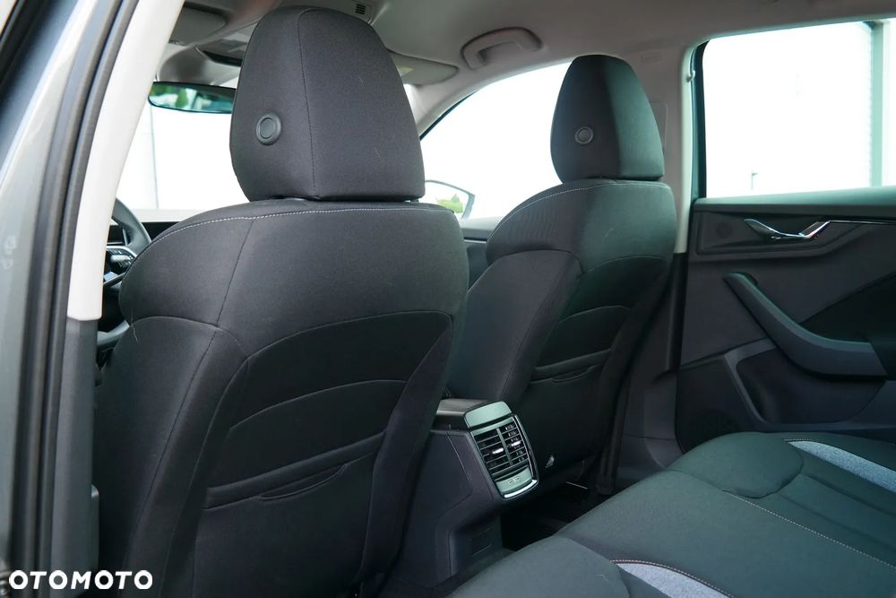 Skoda Scala 1.0 TSI Selection DSG - 9