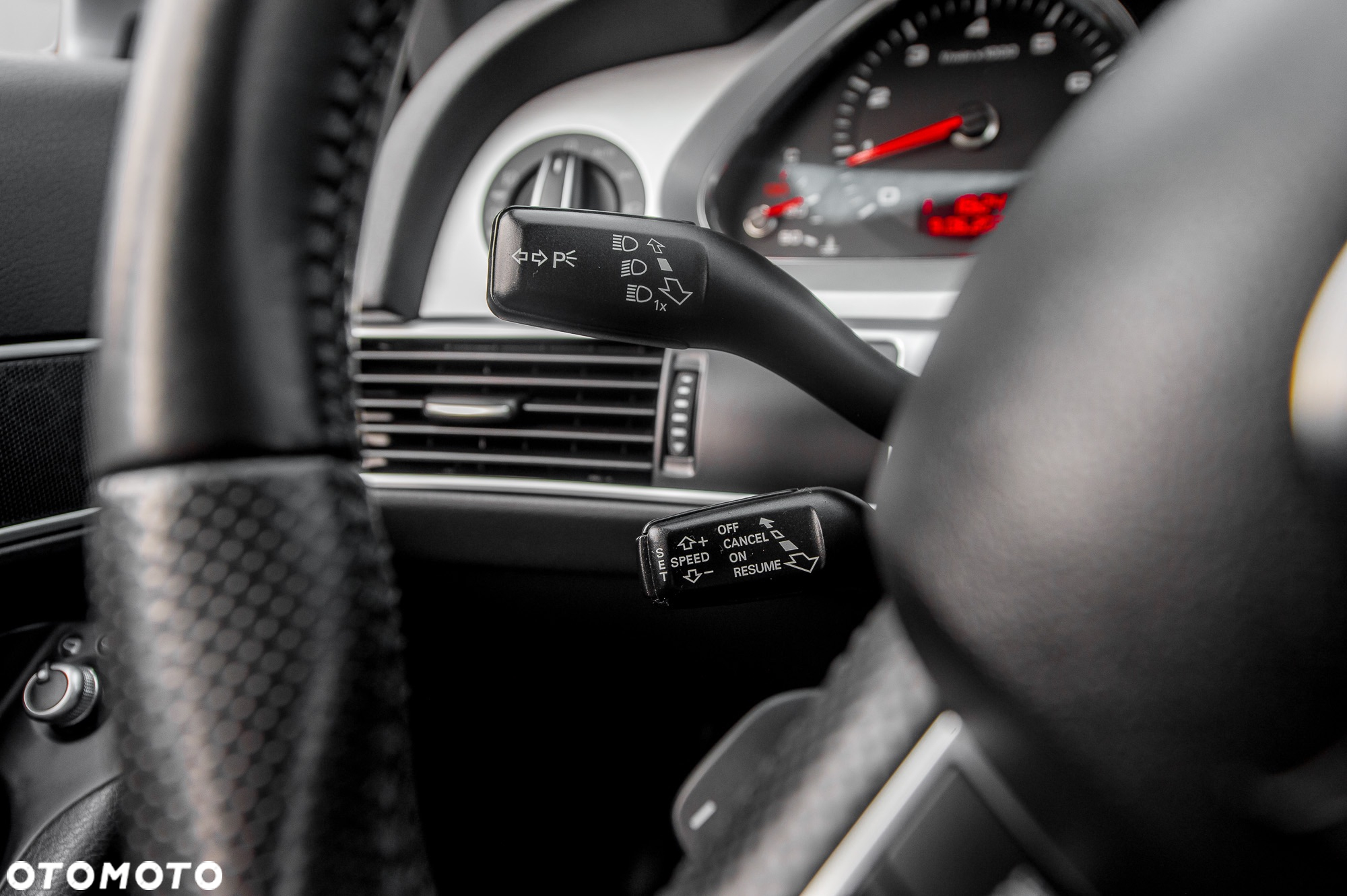 Audi A6 Avant 4.2 FSI quattro tiptronic - 24