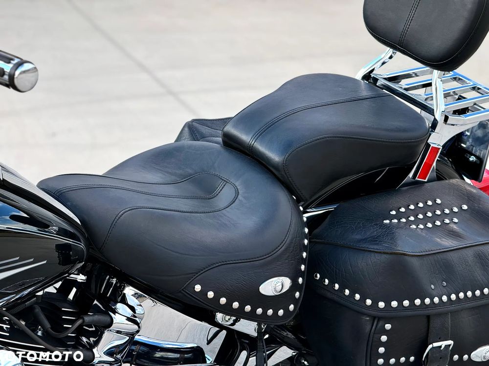 Harley-Davidson Softail Heritage Classic - 32