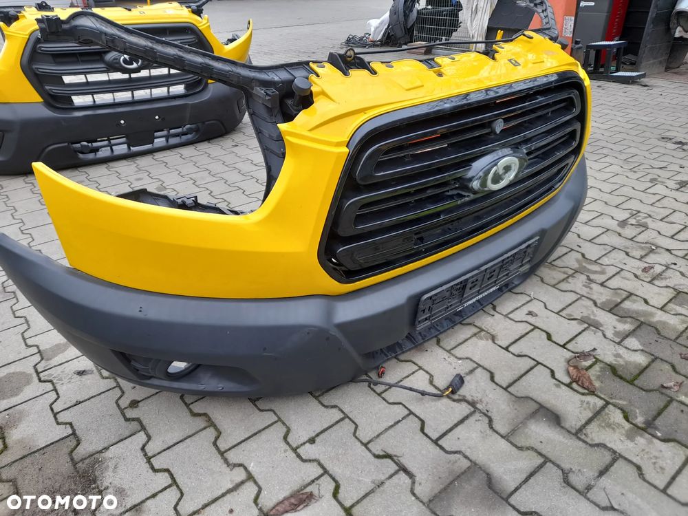 Zderzak przód Ford Transit MK8 - 2