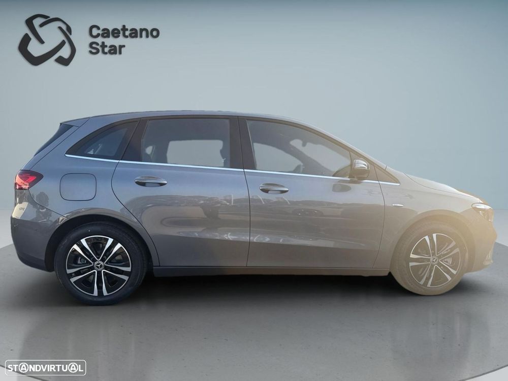 Mercedes-Benz B 250 e - 9