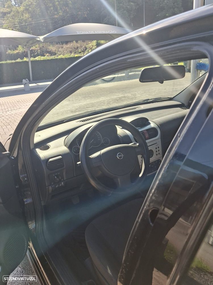 Opel Corsa - 4
