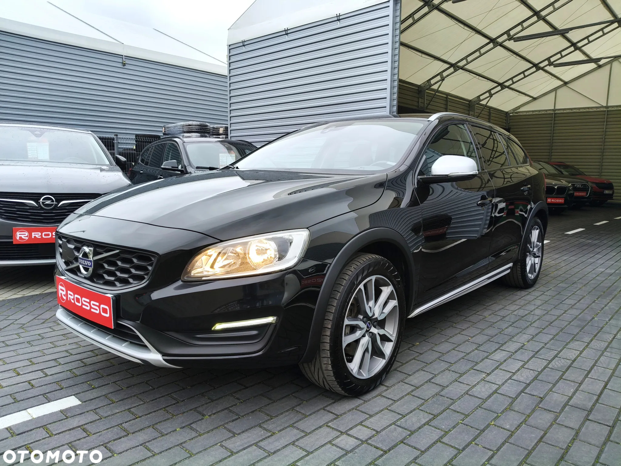 Volvo V60 Cross Country D3 Pro - 2