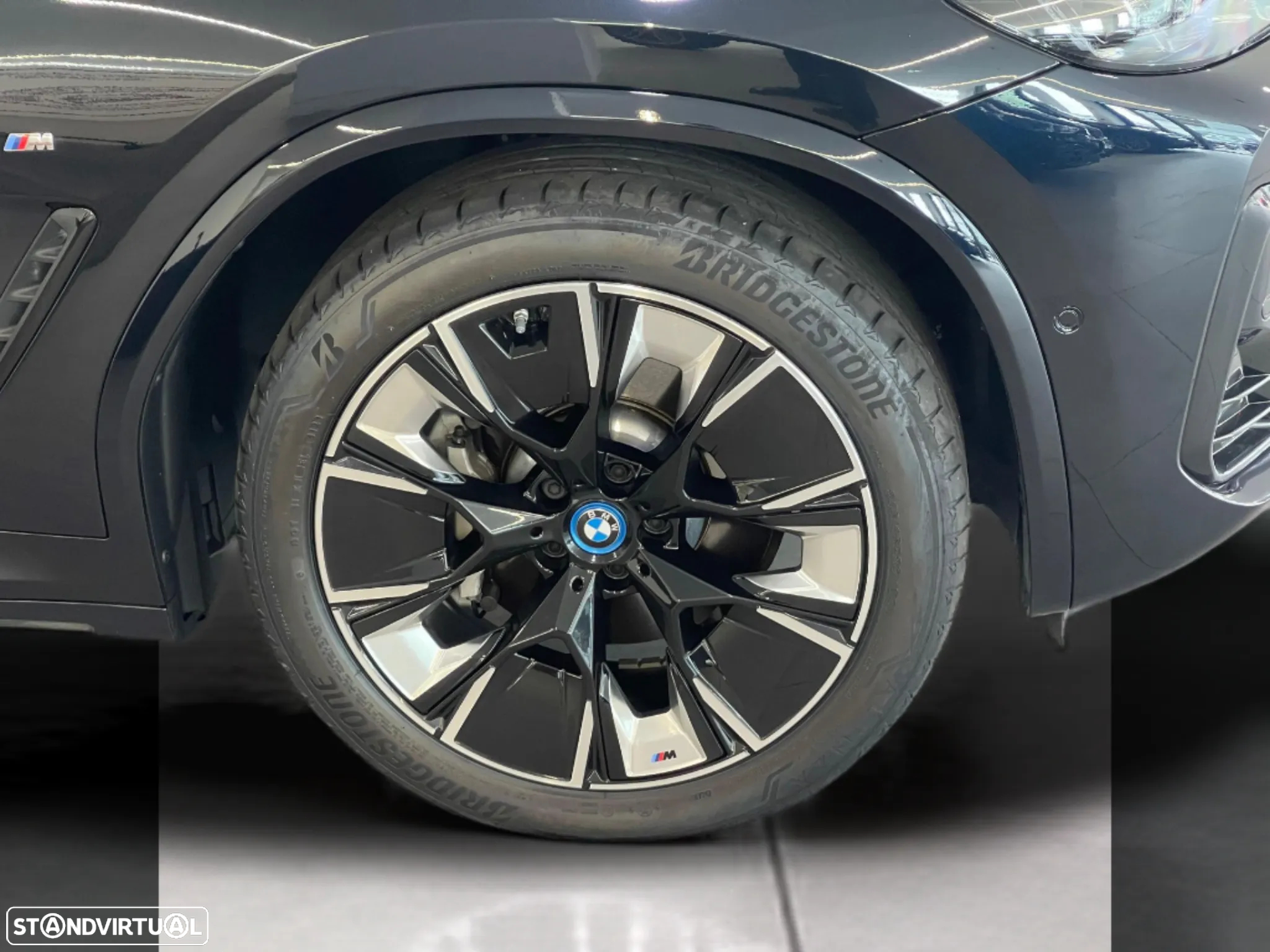 BMW iX3 M Sport Impressive - 6