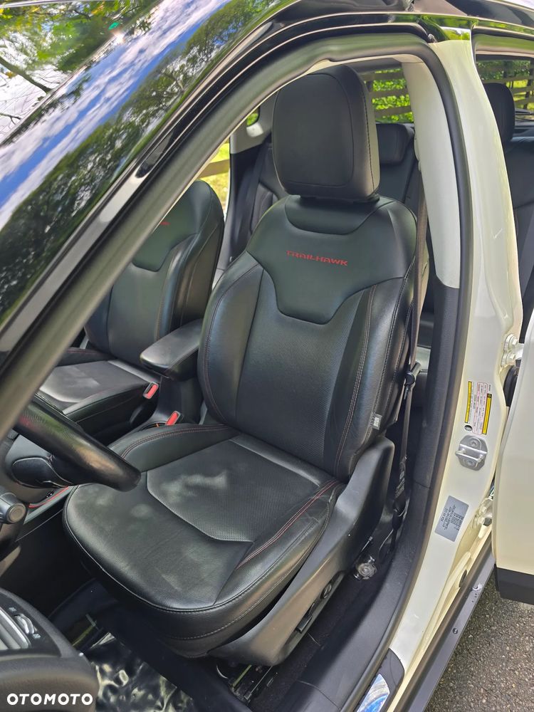 Jeep Compass 2.0 MJD Trailhawk 4WD S&S - 20