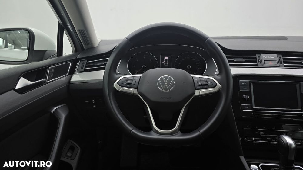 Volkswagen Passat 2.0 TDI DSG Comfortline - 15