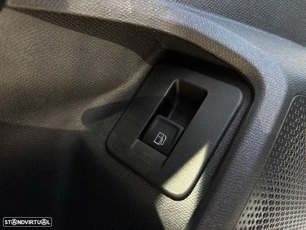 Cupra Formentor 1.4 e-Hybrid DSG Priority - 15