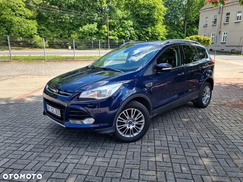 Ford Kuga 1.6 EcoBoost 2x4 Titanium - 2