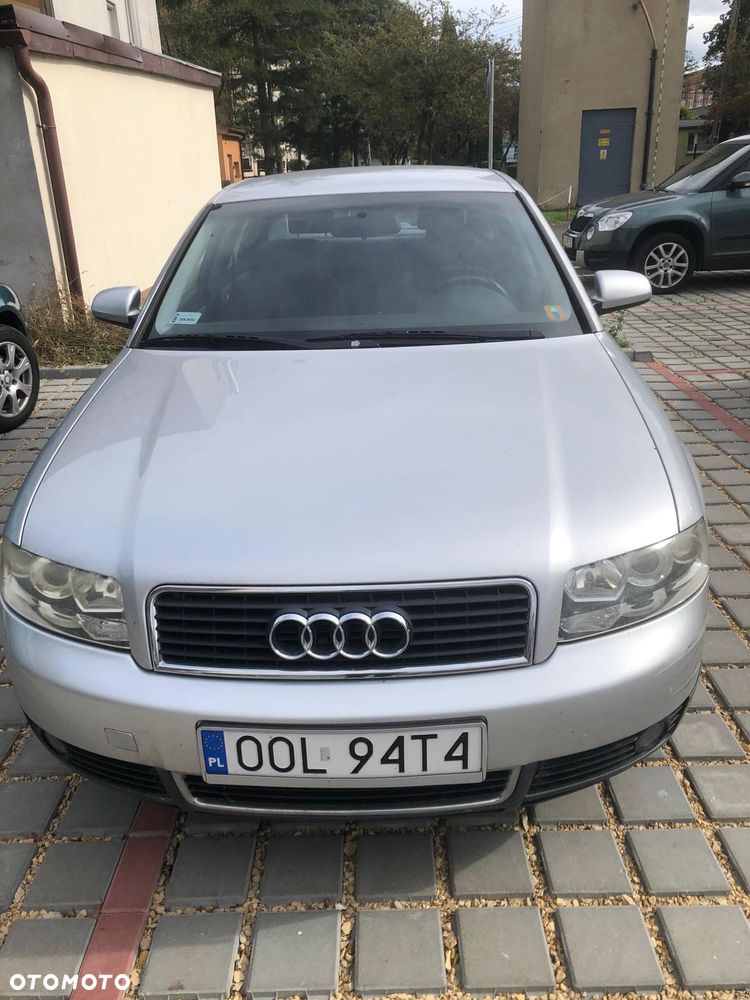 Audi A4 Limousine 1.8T - 1