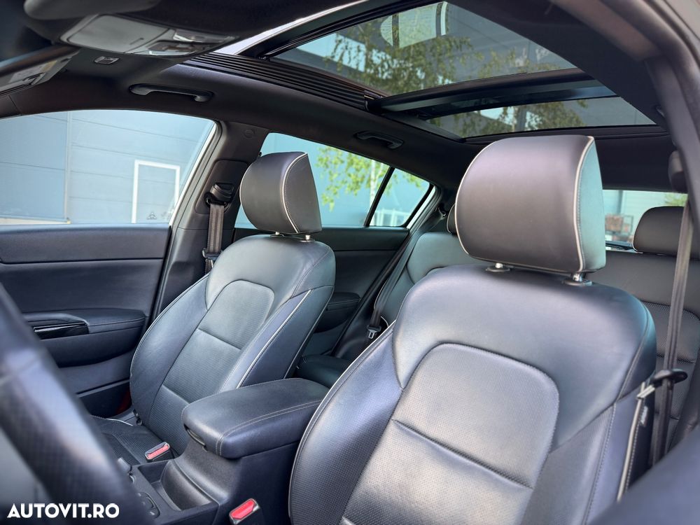 Kia Sportage 2,0 CRDI AWD Aut. GT Line - 24