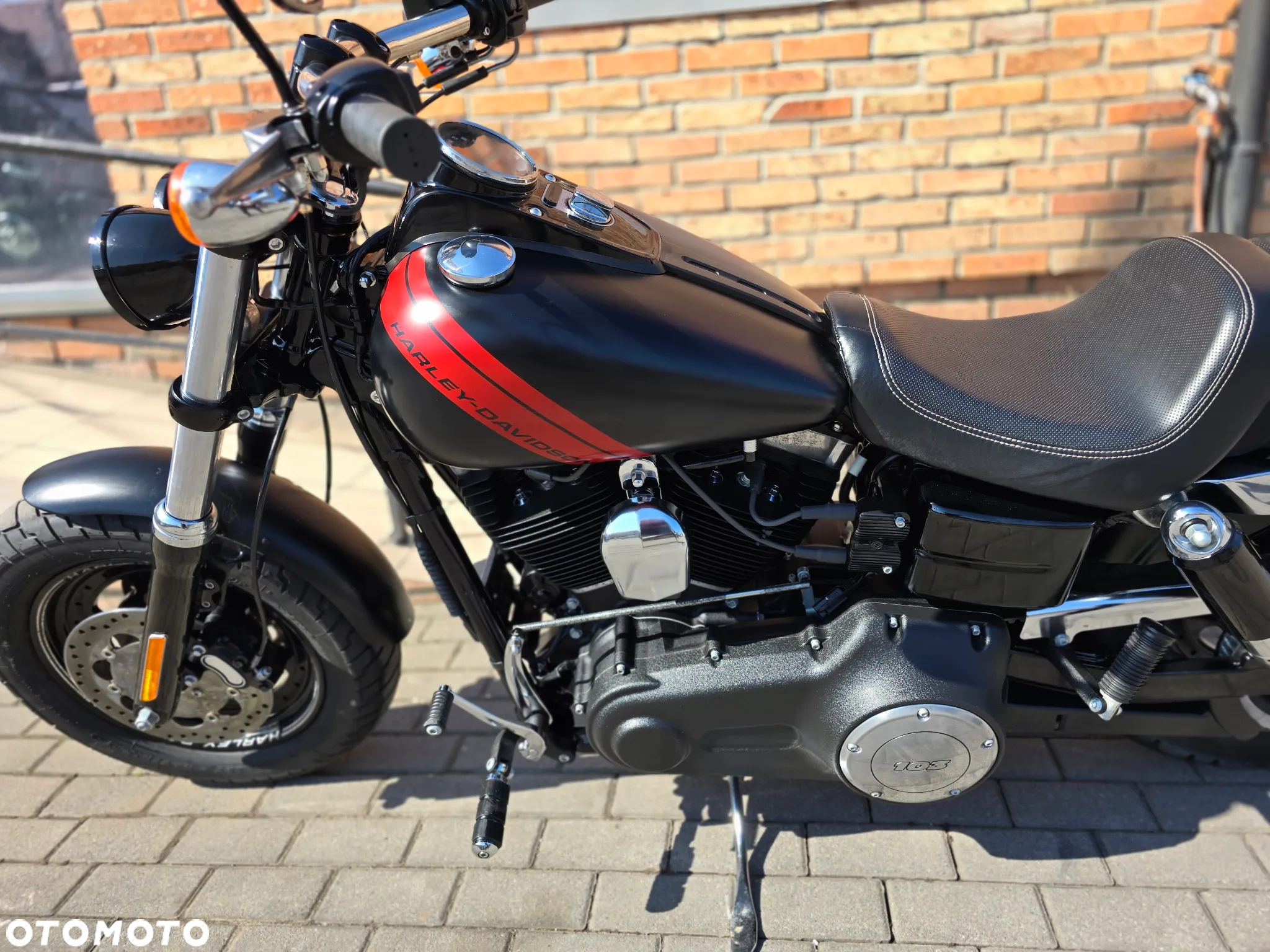 Harley-Davidson Dyna Fat Bob - 18