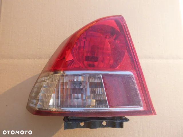LAMPA LEWY TYŁ LEWA TYLNA HONDA CIVIC VII 5D LIFT SEDAN - 2