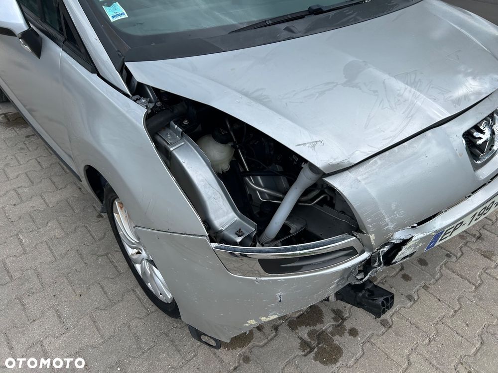 Peugeot 5008 - 18