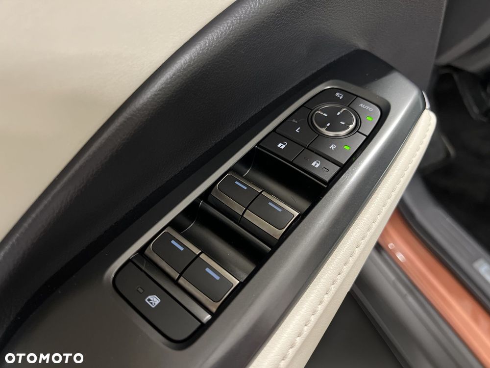 Lexus LBX 1.5 Hybrid Elegant - 16