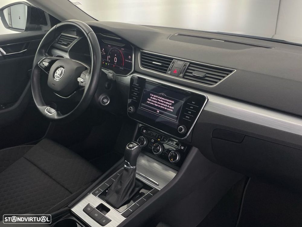 Skoda Superb Break 2.0 TDI Ambition DSG - 23