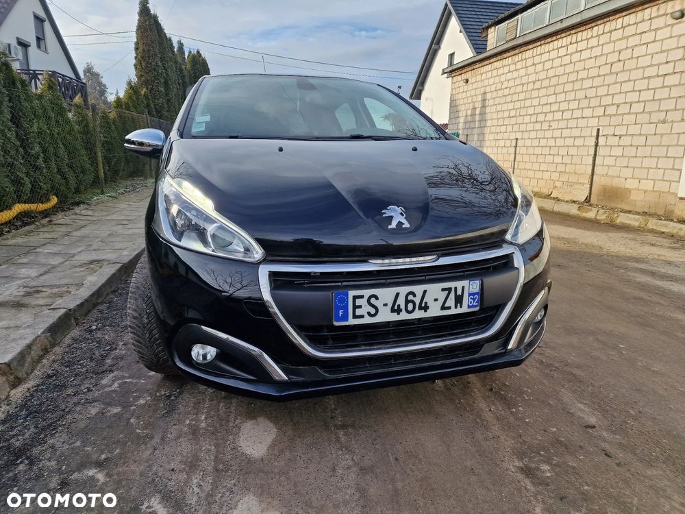 Peugeot 208 1.2 PureTech Style - 35