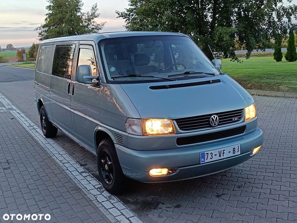Volkswagen Transporter - 23